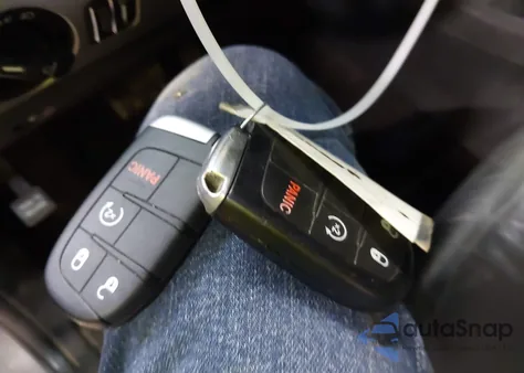 2017 Dodge Durango Gt z USA, uszkodzony, nr VIN 1C4RDJDG4HC828152